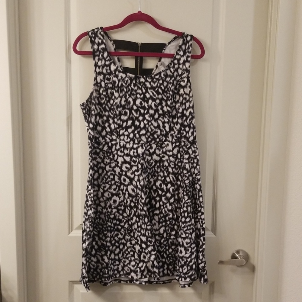 Xhilaration XL Animal Print skater dress